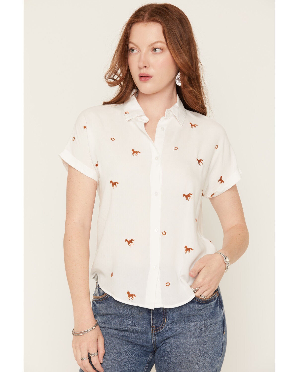 Image #1 - Cotton & Rye Women's Horse And Horseshoe Embroidered Short Sleeve Button-Down Western Shirt, White, hi-res