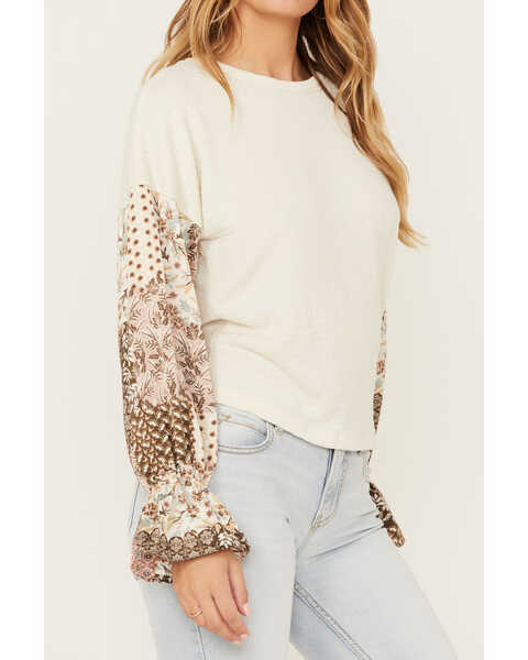 Image #3 - Wild Moss Women's Floral Puff Sleeve Knit Top, Cream, hi-res