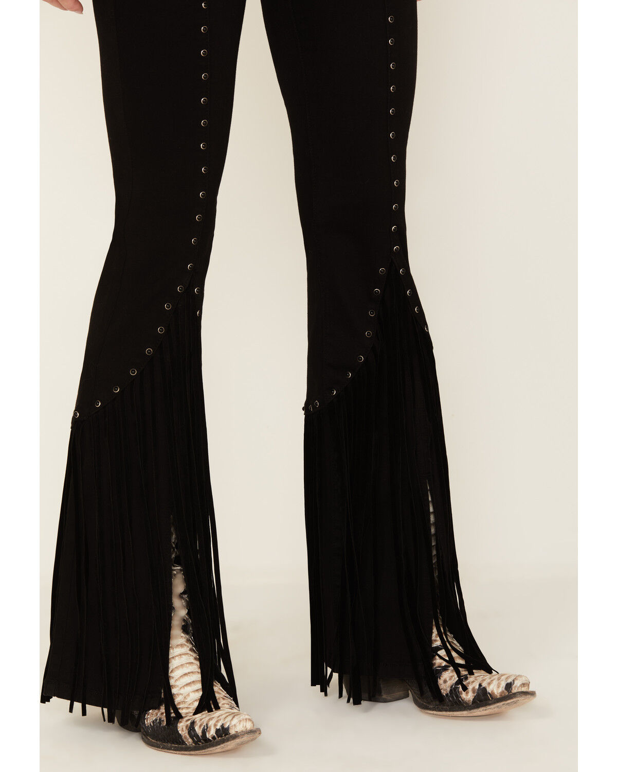 Plus Size Frayed Fringe Distressed Jeans
