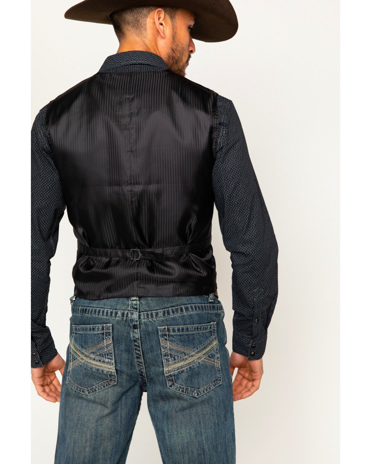 Cody James Men's Black Paisley Print Western Vest Sheplers