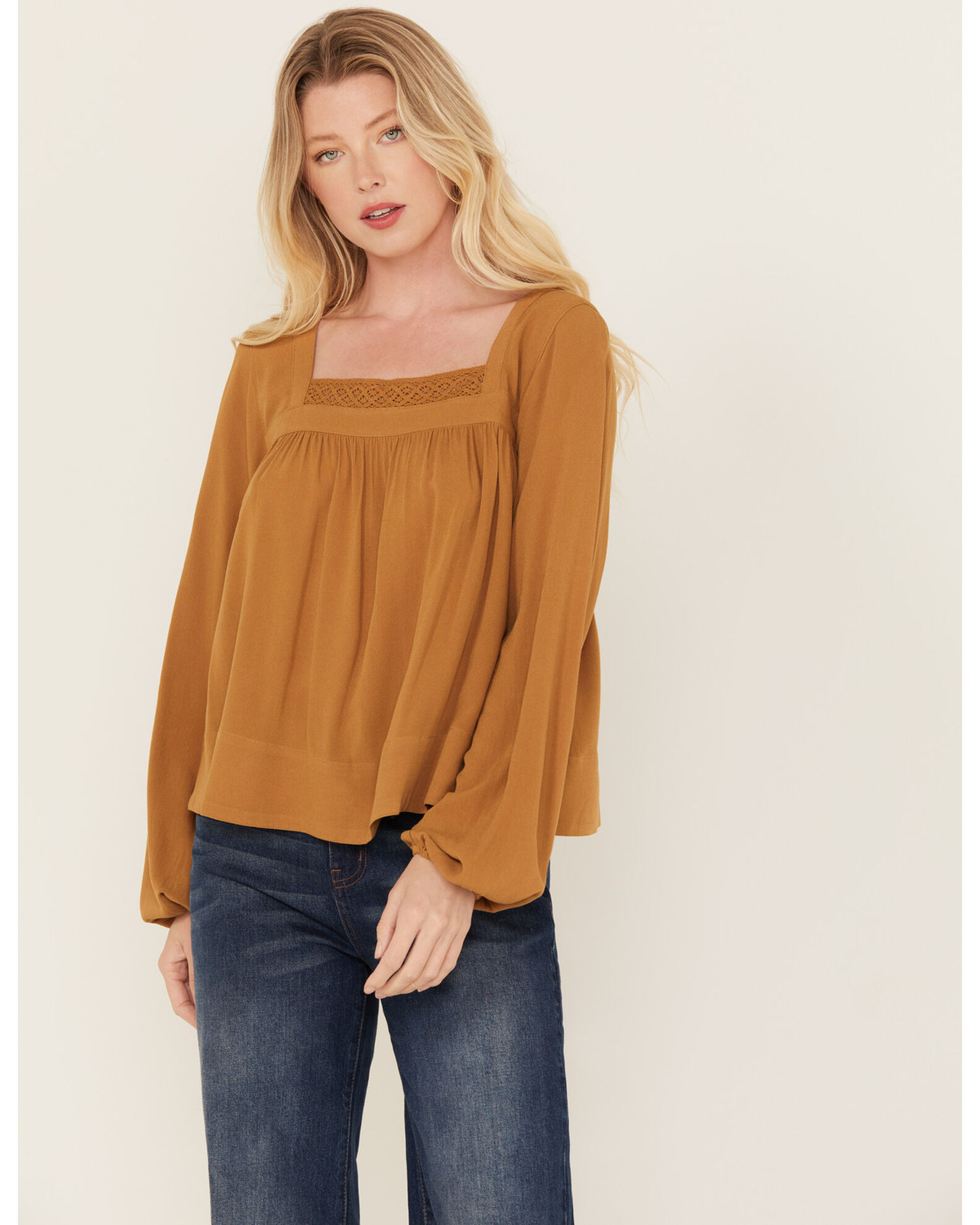 Cleo Wolf Women s Long Sleeve Flowy Blouse