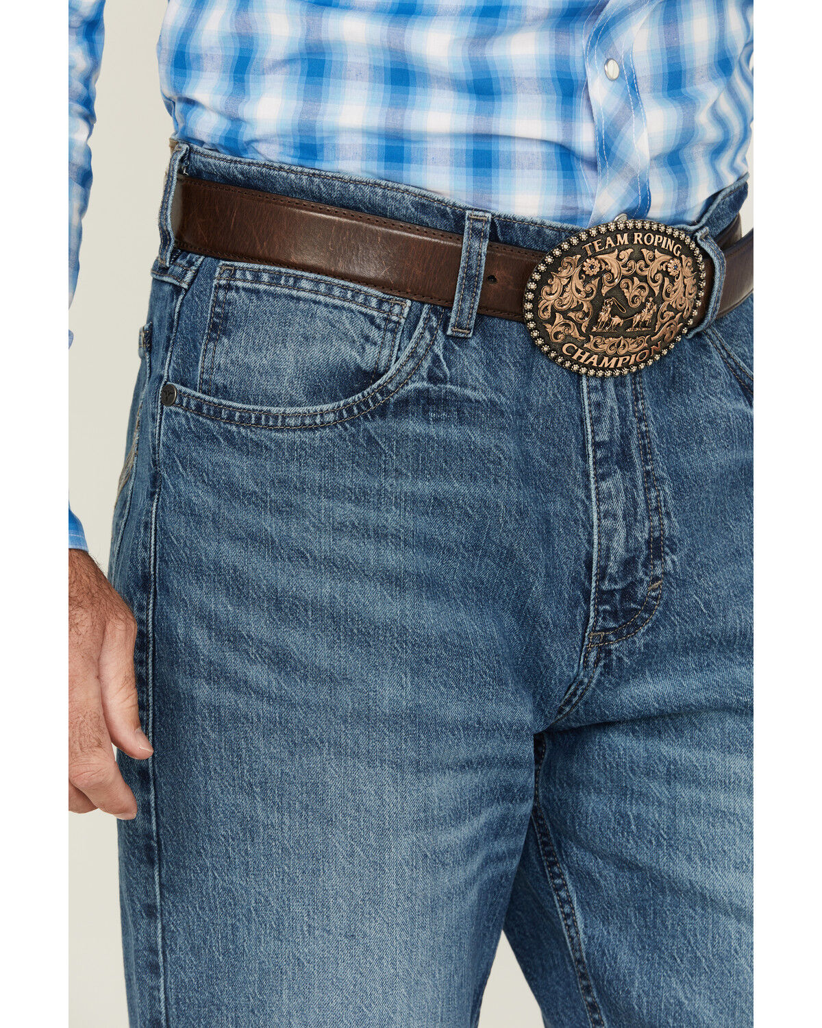 Image #2 - Wrangler Men's 20X Barnaby Medium Wash Relaxed Straight Stretch Denim Jeans, Medium Wash, hi-res