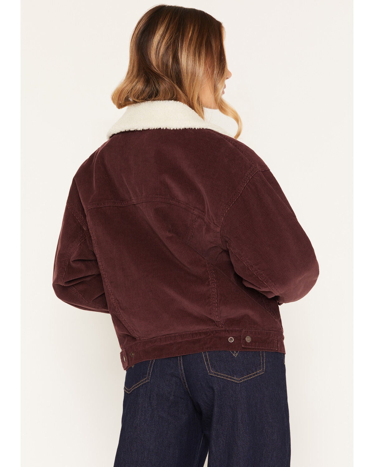 Image #4 - Levi's Women's 90s Sherpa Trucker Jacket, Wine, hi-res