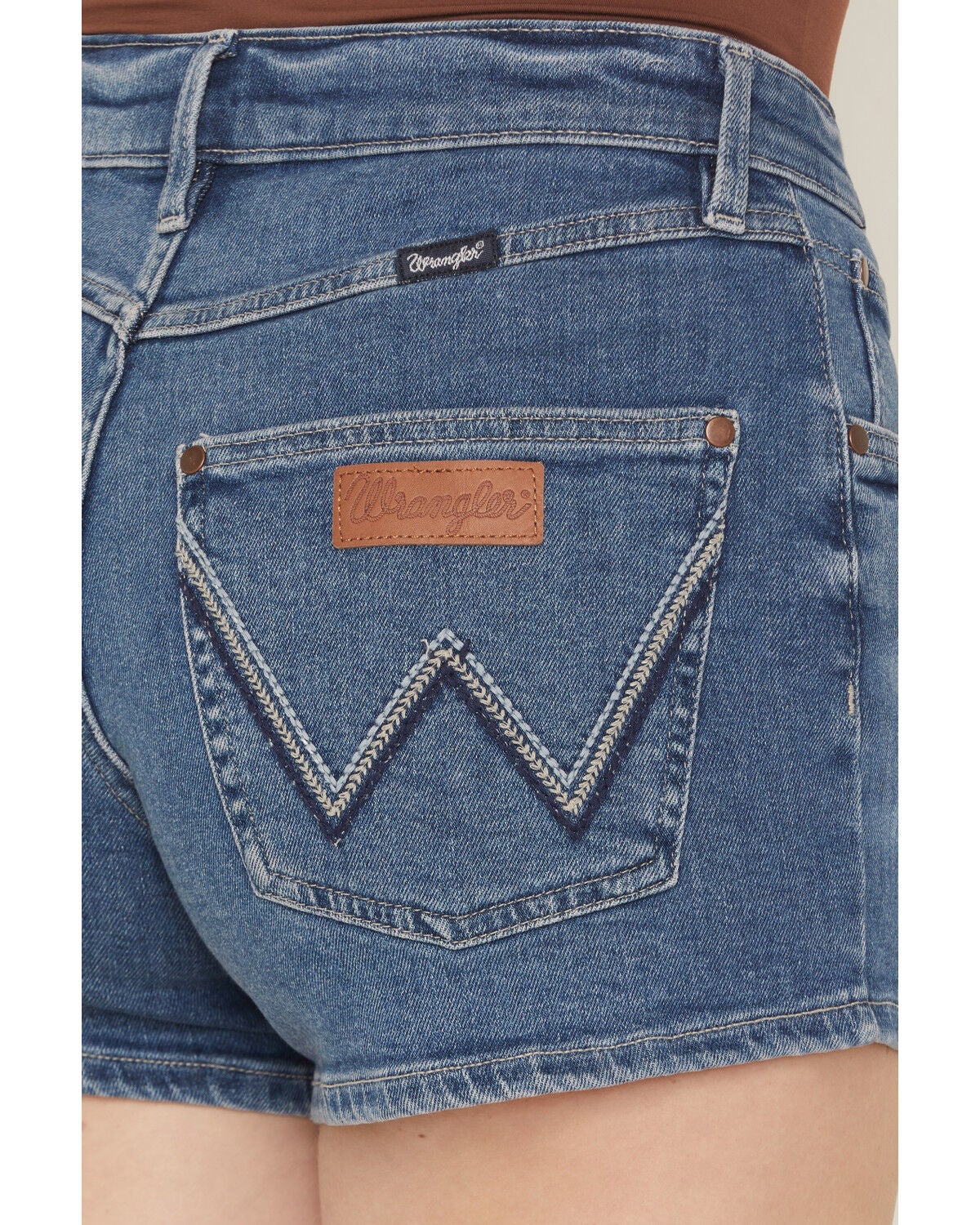 Image #4 - Wrangler Women's Medium Wash Mid Rise May Stretch Denim Shorts, Medium Wash, hi-res