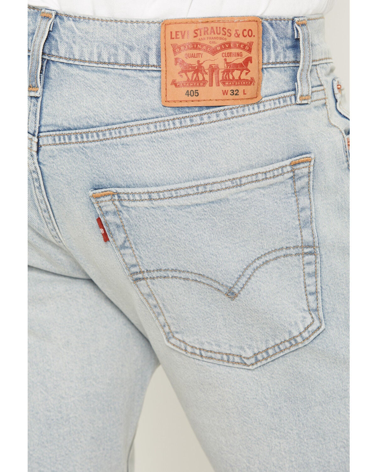Image #4 - Levi's Men's 405 Need A Moment Light Wash 10" Stretch Denim Shorts, Light Wash, hi-res