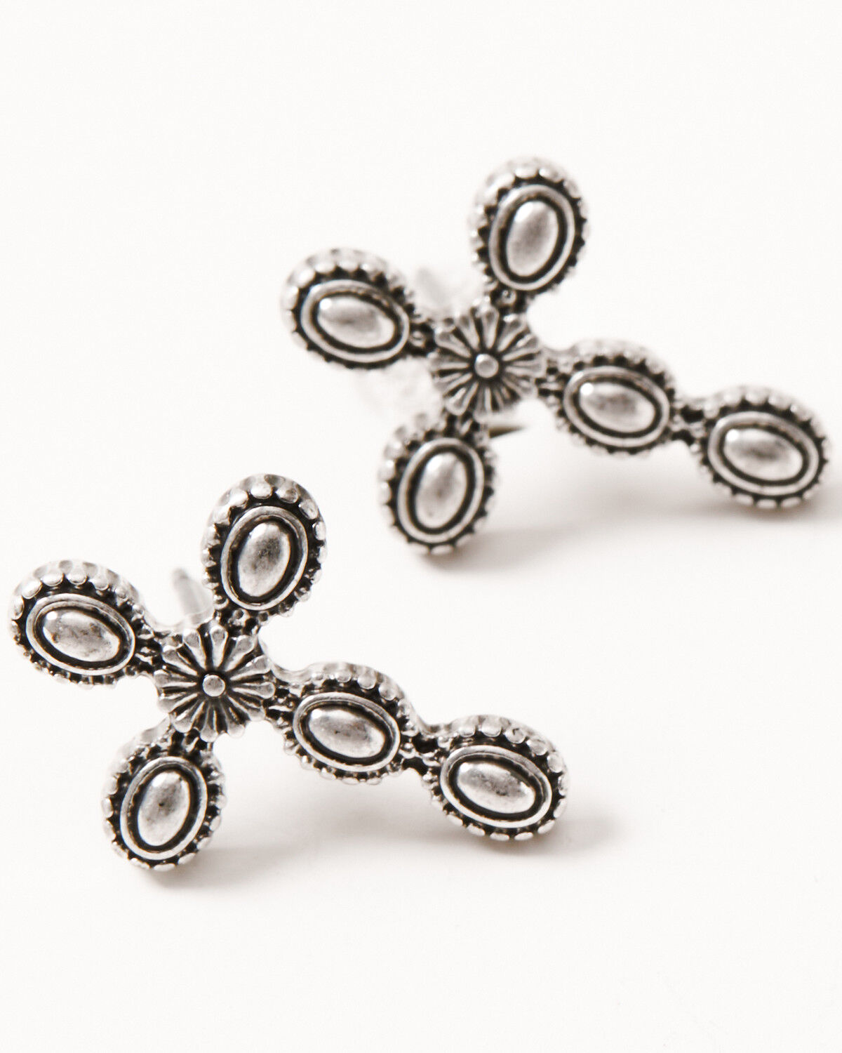 Image #3 - Shyanne Women's Shiloh Ridge Cross Jewelry Set - 2 Piece, Silver, hi-res