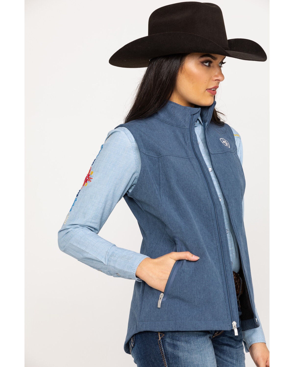 ariat team softshell vest