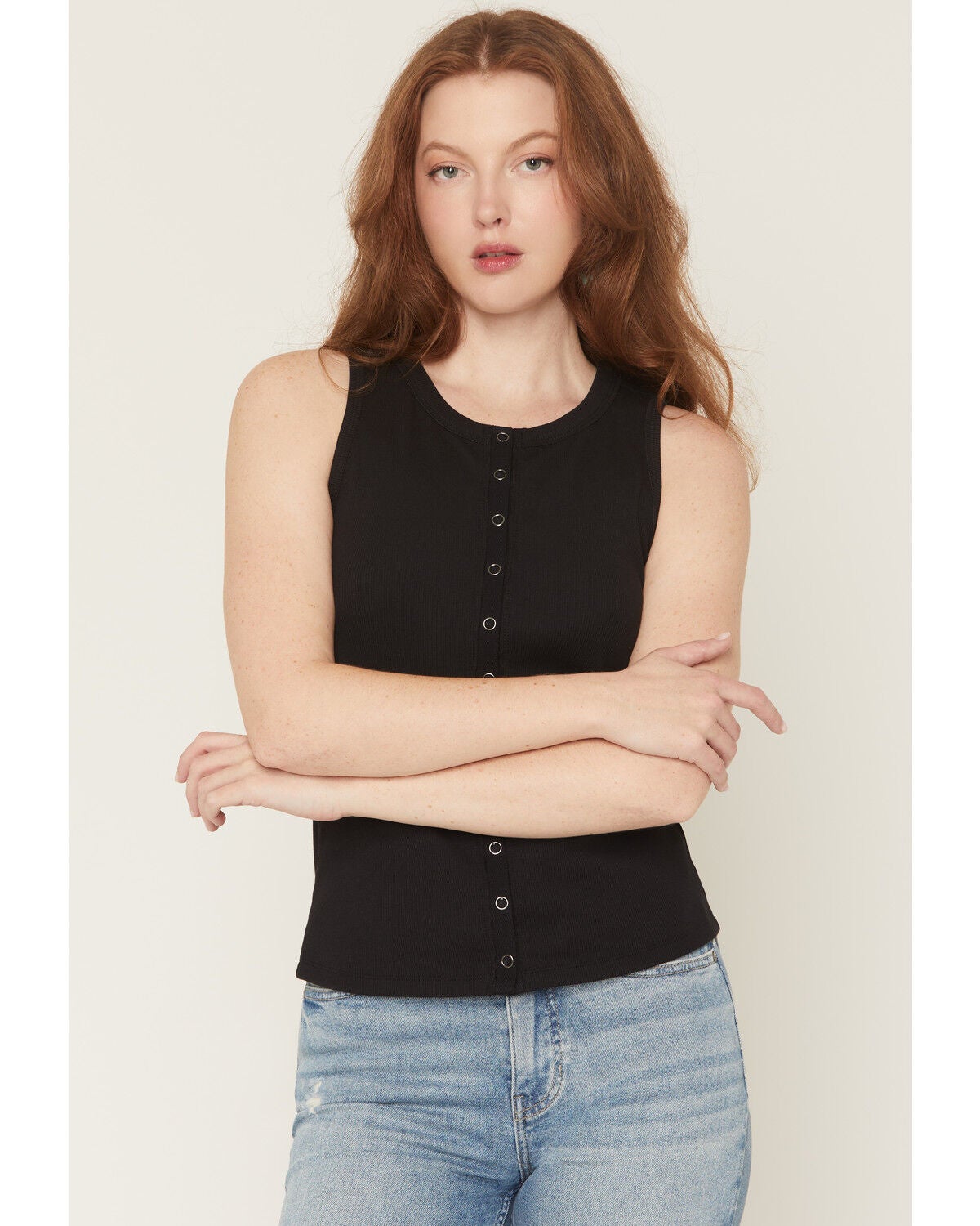Idyllwind Women's Solid Sleeveless Snap Rib Knit Tank Top, Black, hi-res
