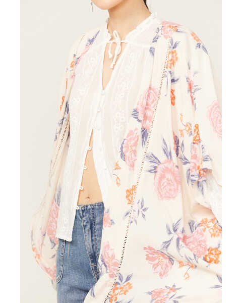 Image #3 - Angie Women's Floral Print Tassel Kimono, Ivory, hi-res