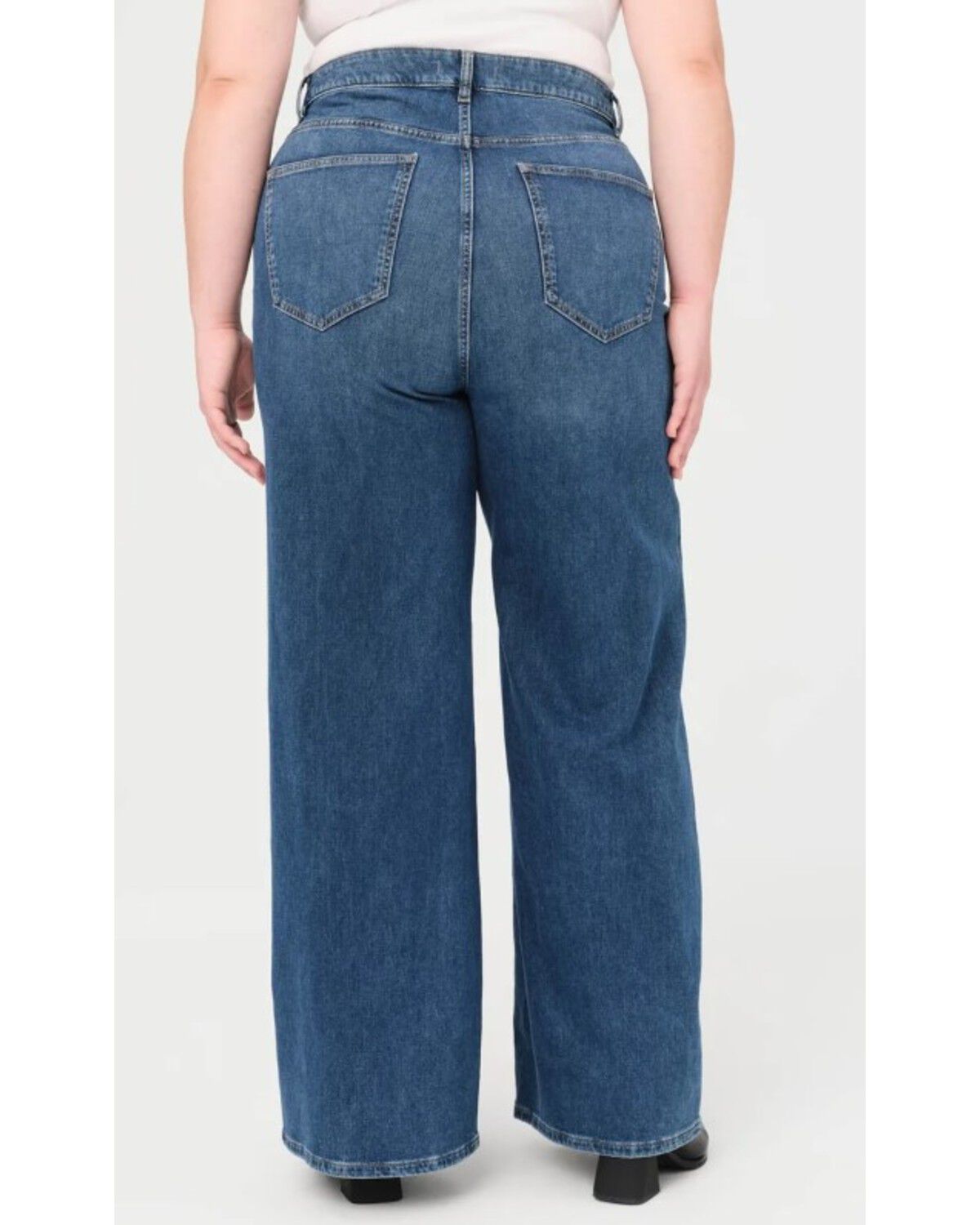 Image #2 - Warp + Weft Women's NCE Dark Wash High Rise Wide Leg Stretch Denim Jeans - Plus, Dark Wash, hi-res
