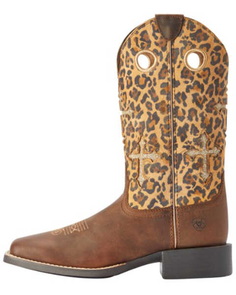 Ariat Women's Round Up Crossroads Western Performance Boots - Broad Square Toe, Leopard, hi-res