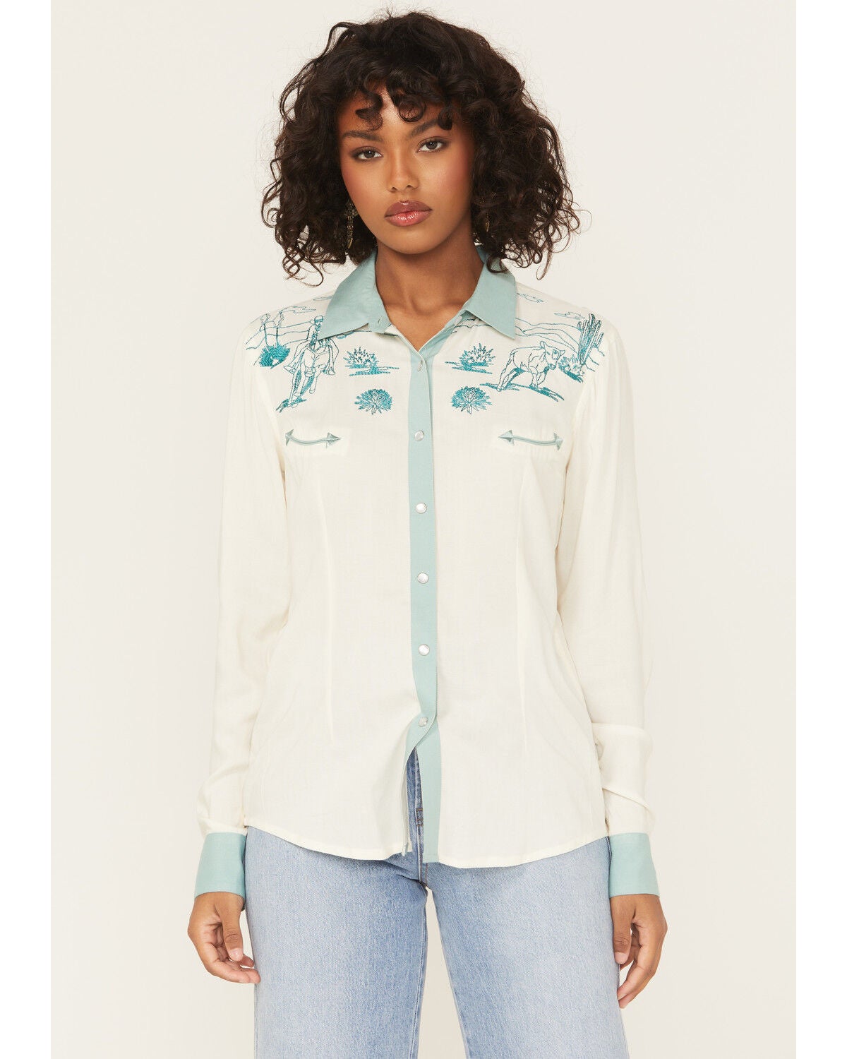 Panhandle Women's Retro Roping Cowgirl Embroidered Long Sleeve Pearl Snap Western Shirt, Cream, hi-res