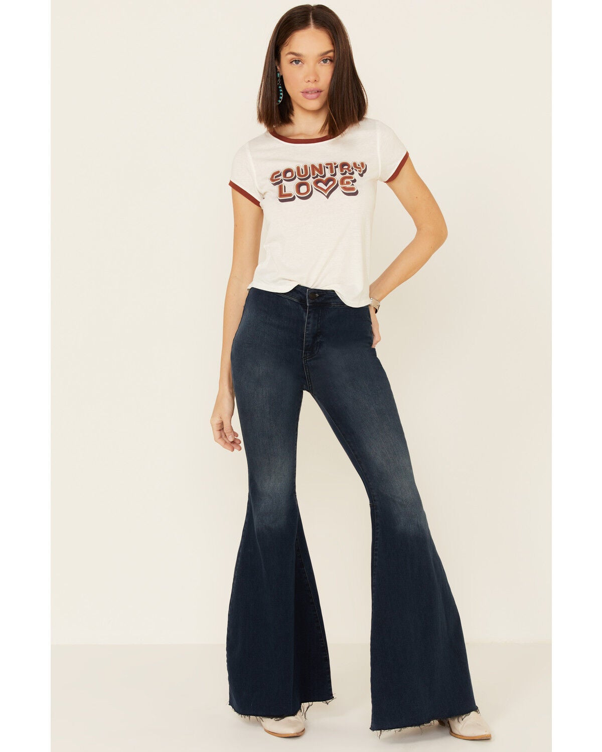 Retro Graphic Ringer Tee | Sheplers