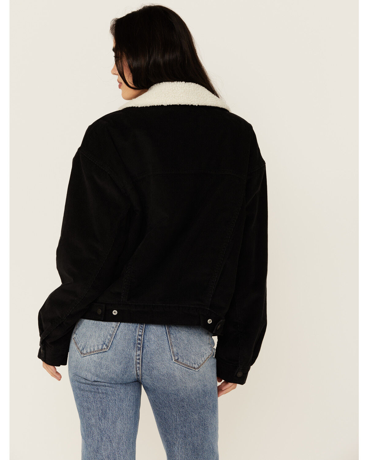 Image #4 - Levi's Women's 90's Corduroy Sherpa Lined Trucker Jacket, Black, hi-res