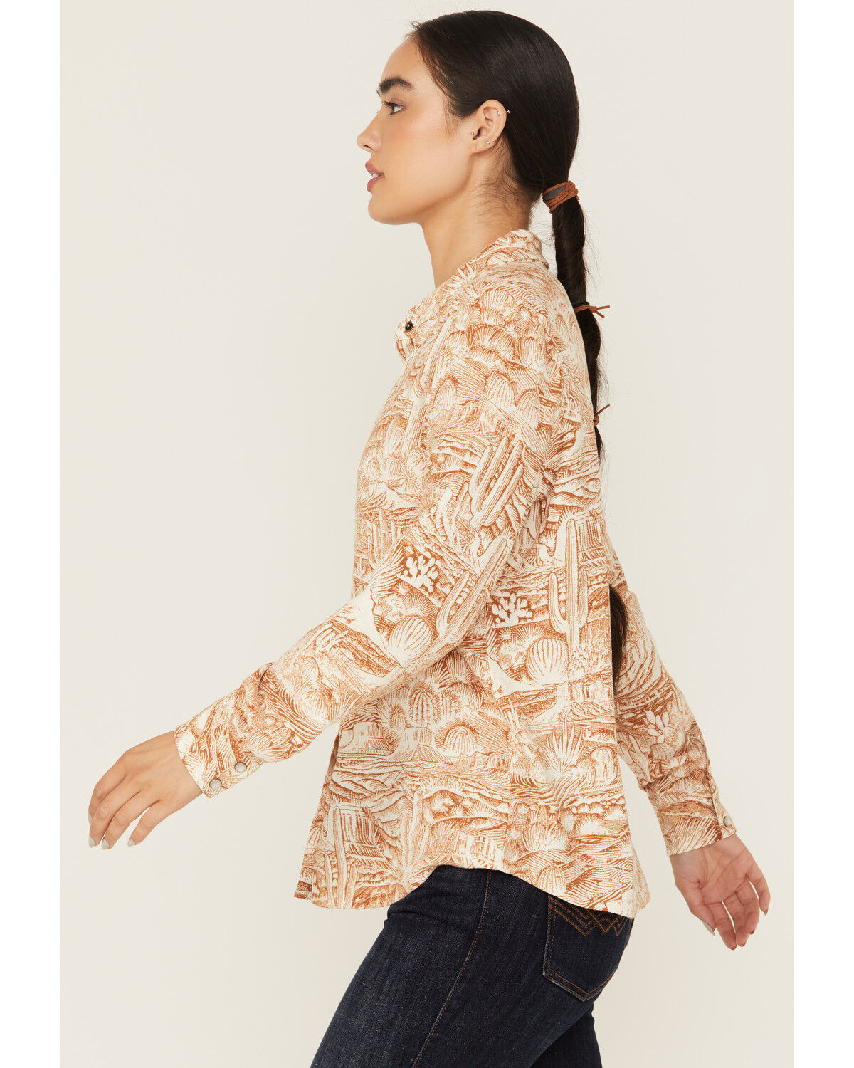 Image #2 - Idyllwind Women's Rockwall Conversation Print Feather Light Long Sleeve Pearl Snap Western Shirt, Caramel, hi-res