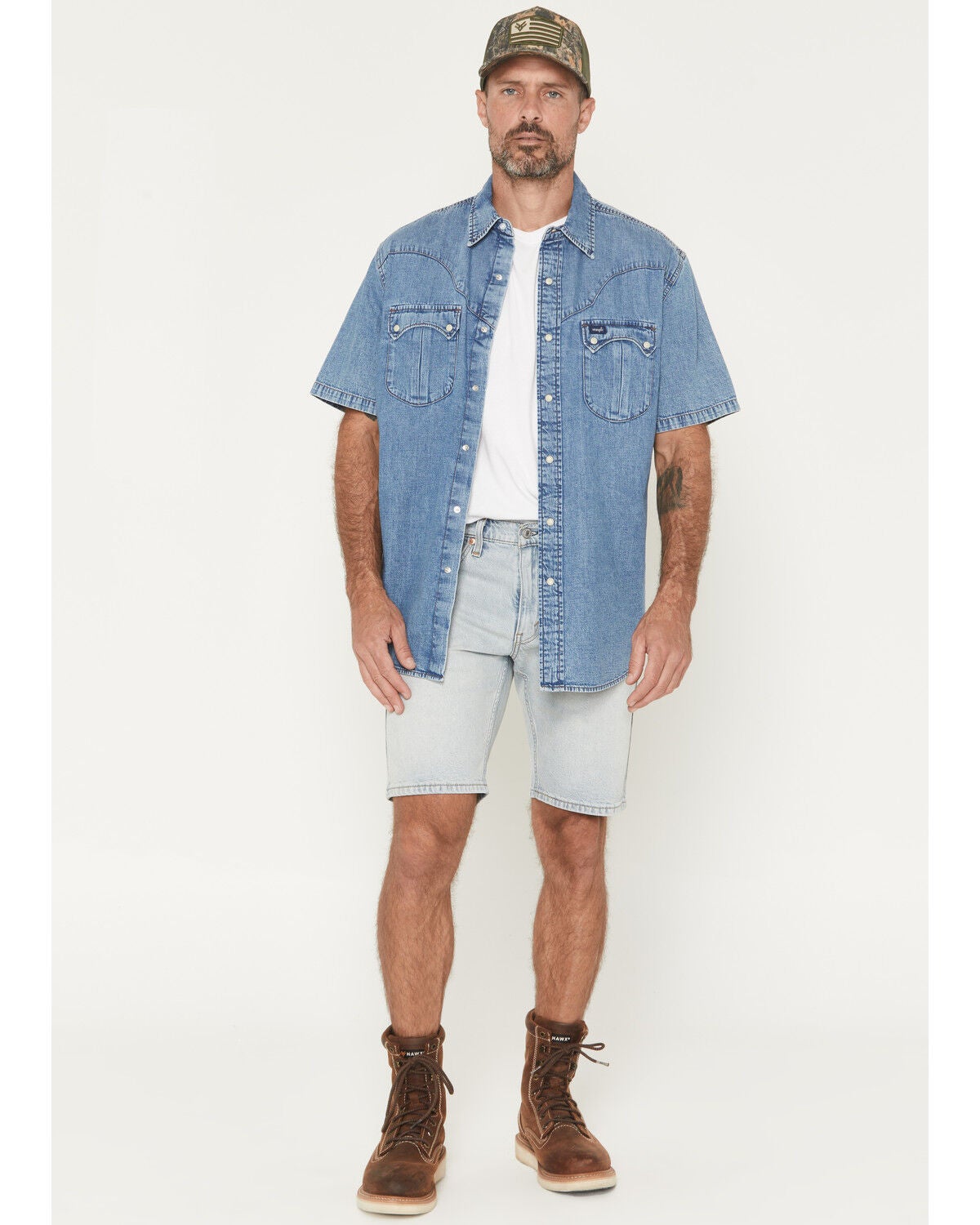 Image #1 - Levi's Men's 405 Need A Moment Light Wash 10" Stretch Denim Shorts, Light Wash, hi-res