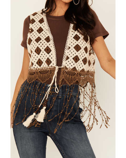 Image #3 - Miss Me Women's Crochet Fringe Vest , Cream, hi-res