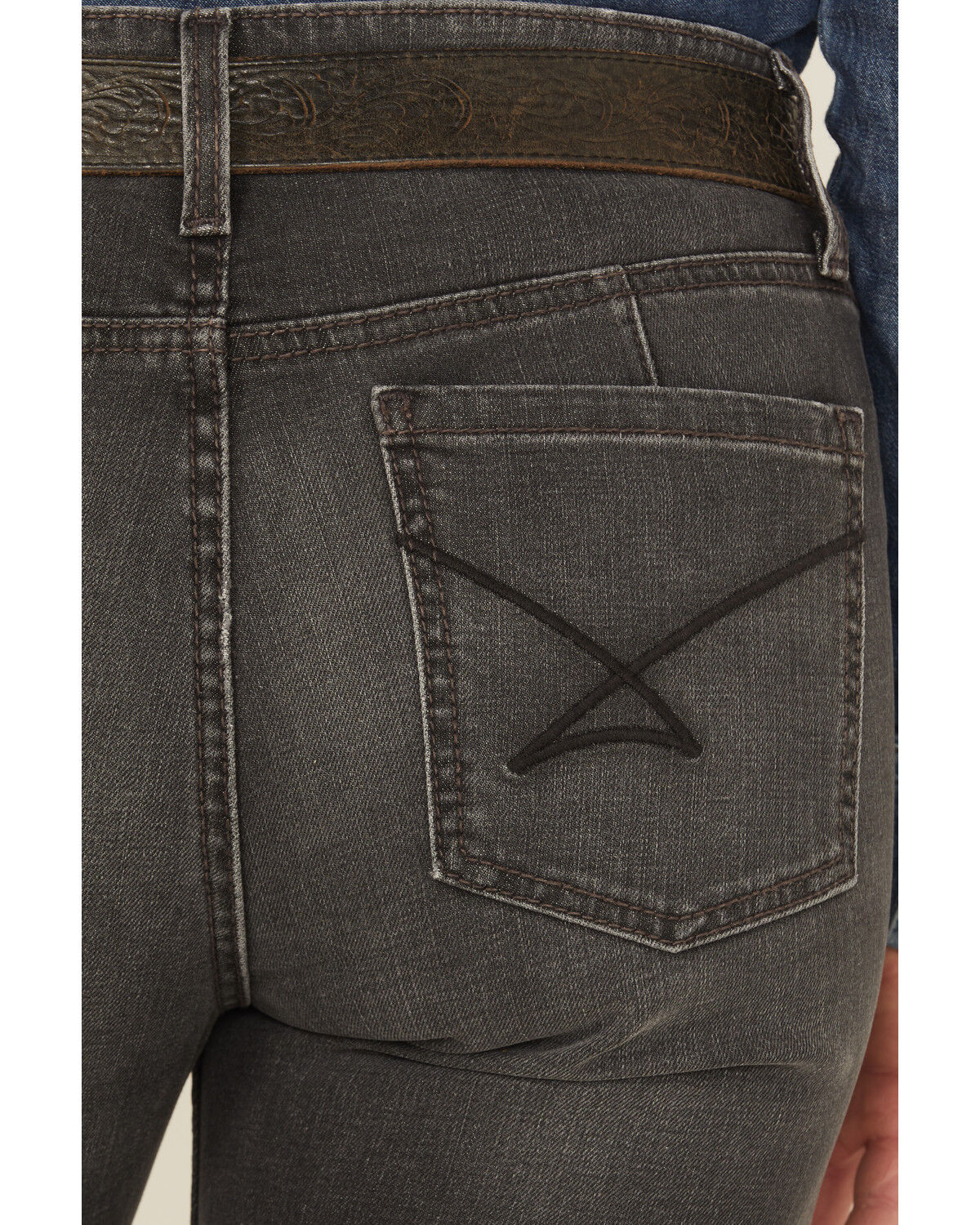Image #4 - Cinch Women's Lynden Moderate Rise Slim Trouser Stretch Denim Jeans, Black, hi-res