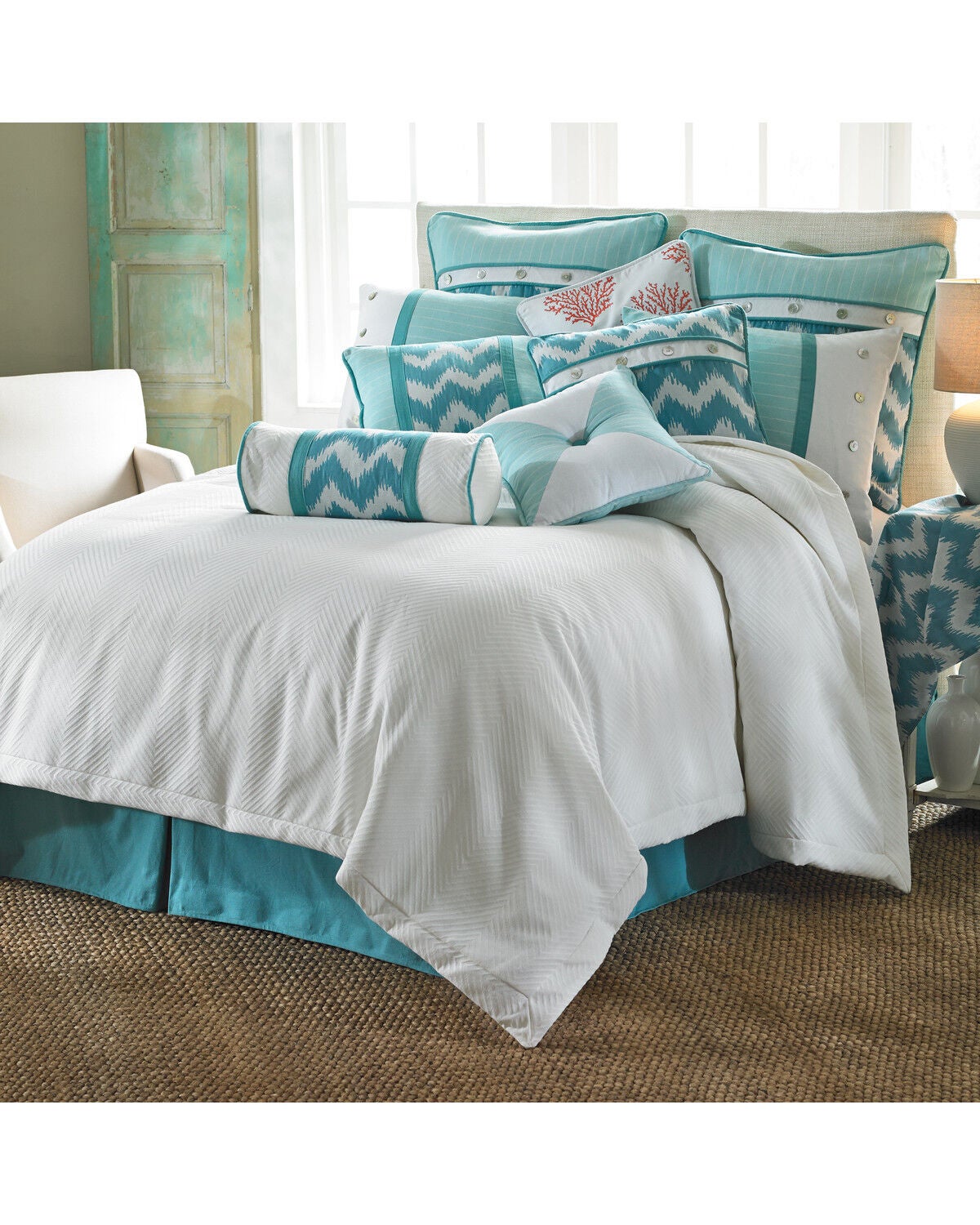 HiEnd Accents Catalina King Duvet Set - 4 Piece, Multi, hi-res