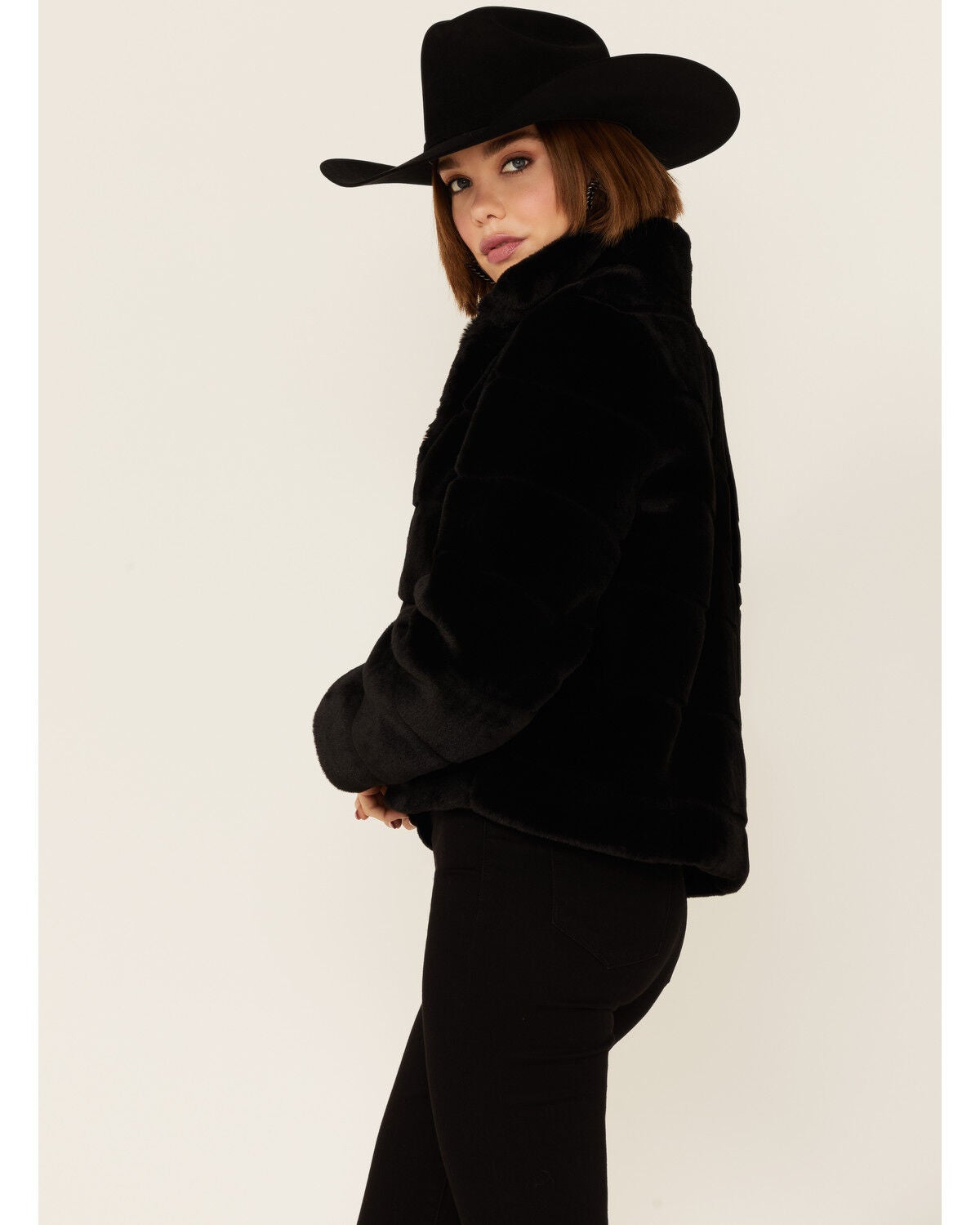 Ariat Women's Black Faux Fur Coat 