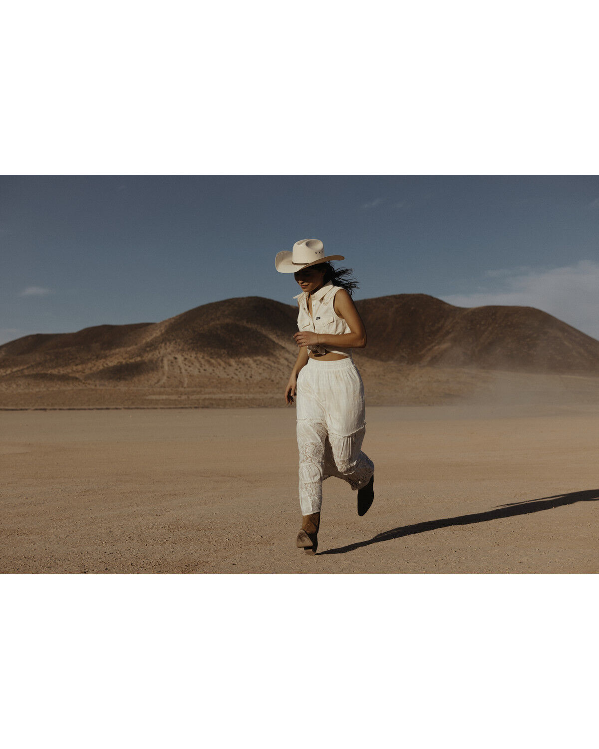 Image #1 - Wrangler Retro Women's Embroidered Sleeveless Snap Western Shirt, Cream, hi-res