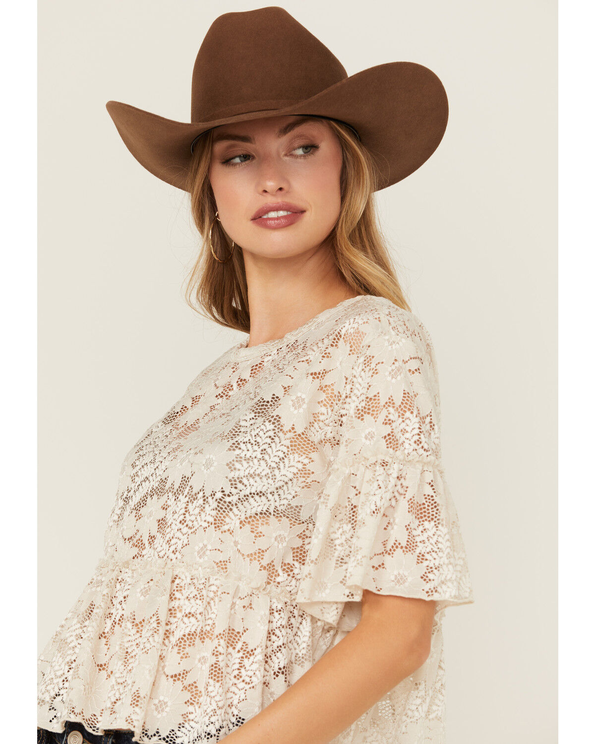 【AAKE】CIRCLE FRILL SLEEVE T Originality Women's Lace Ruffle Short Sleeve Top | Sheplers