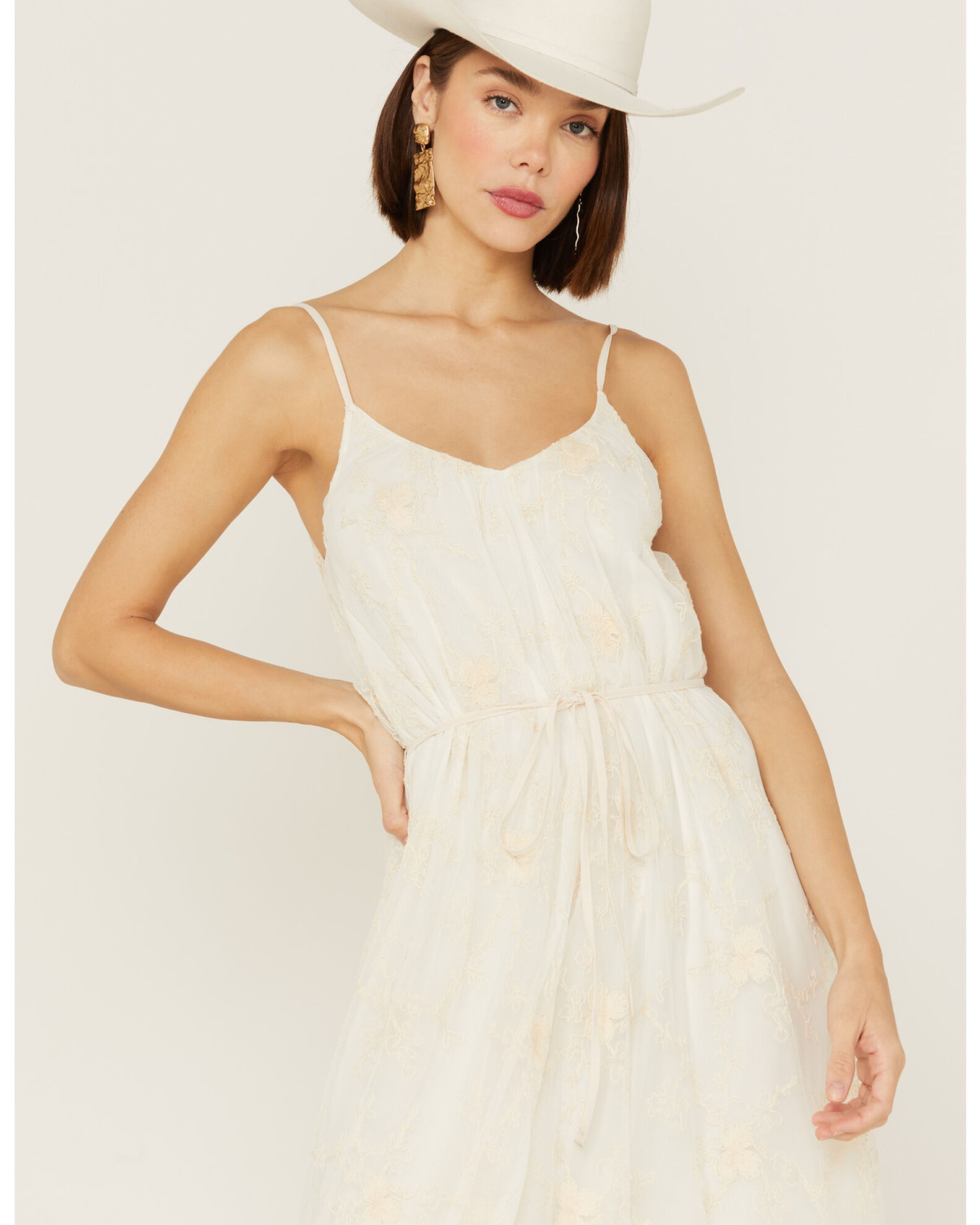 Wishlist lace maxi dress 2025