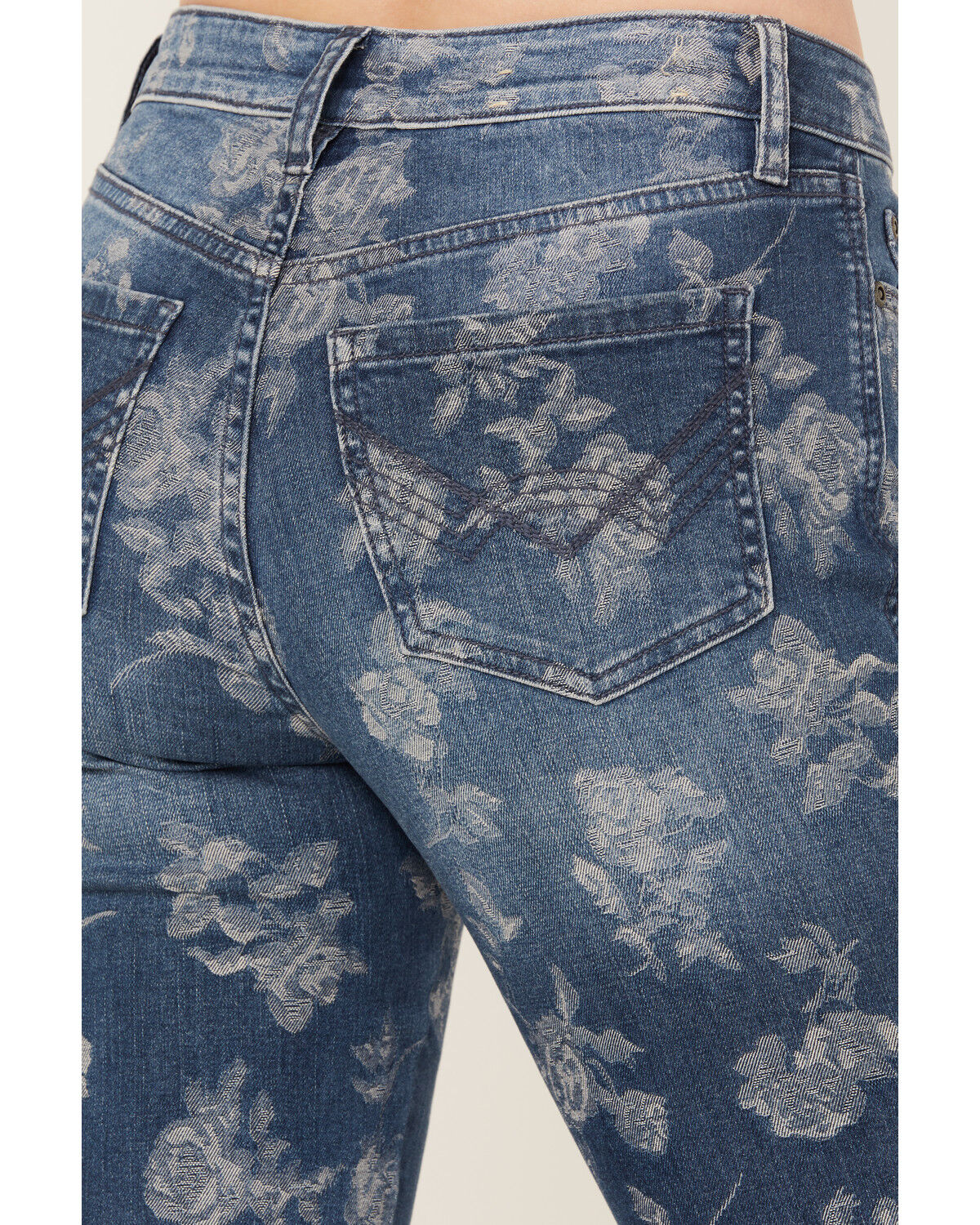 Image #4 - Idyllwind Women's High Risin Floral Drive Flare Jeans, Dark Medium Wash, hi-res