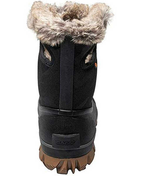 Bogs Women's Arcata Tonal Camo Winter Boots - Soft Toe, Camouflage, hi-res