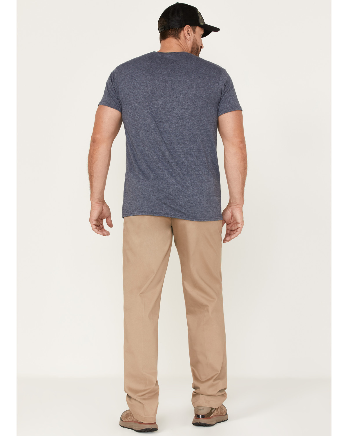 wrangler pleated khaki pants