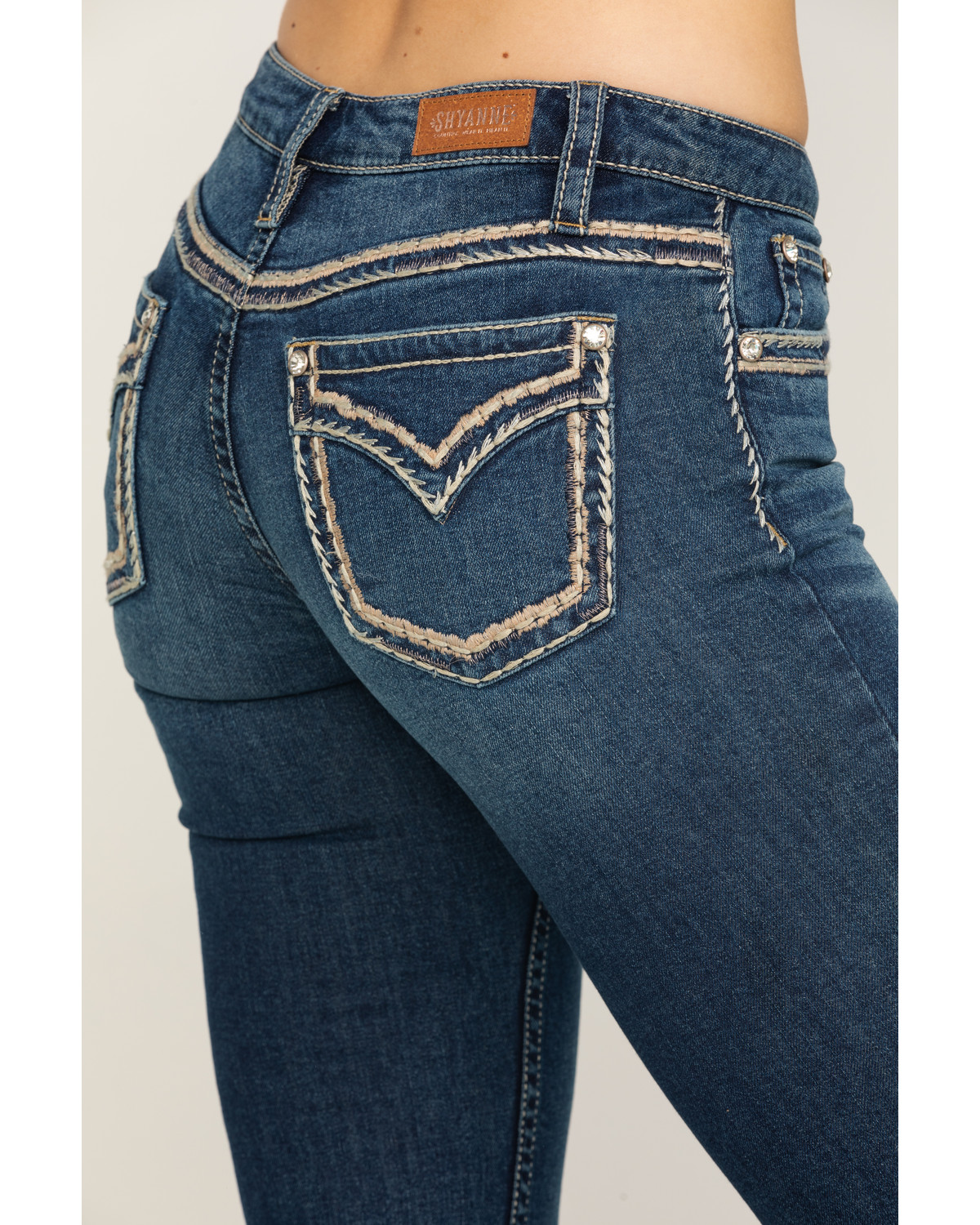 Shyanne Women's Scroll Dark Wash Bootcut Jeans | Sheplers
