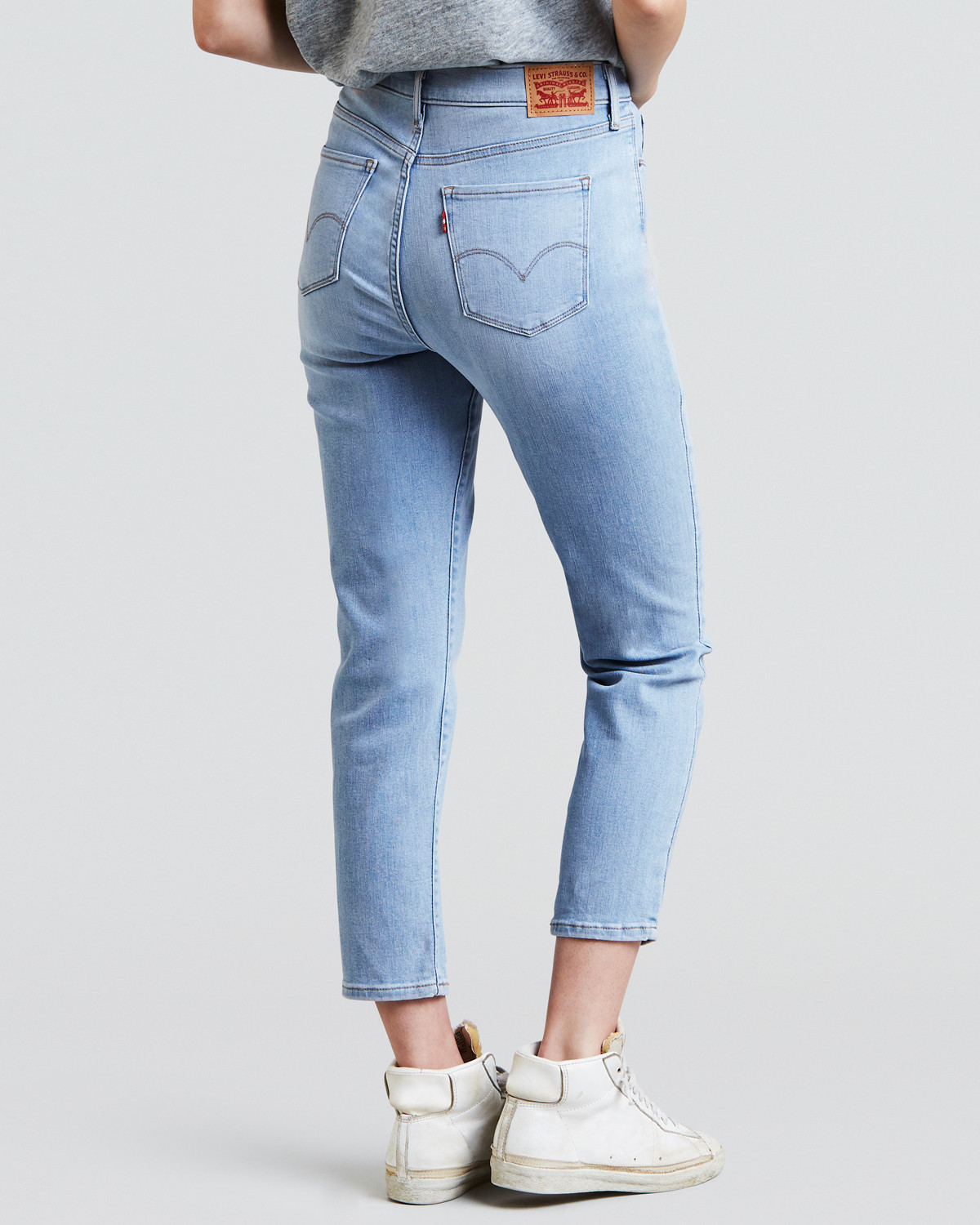 levi's women's cropped jeans online -