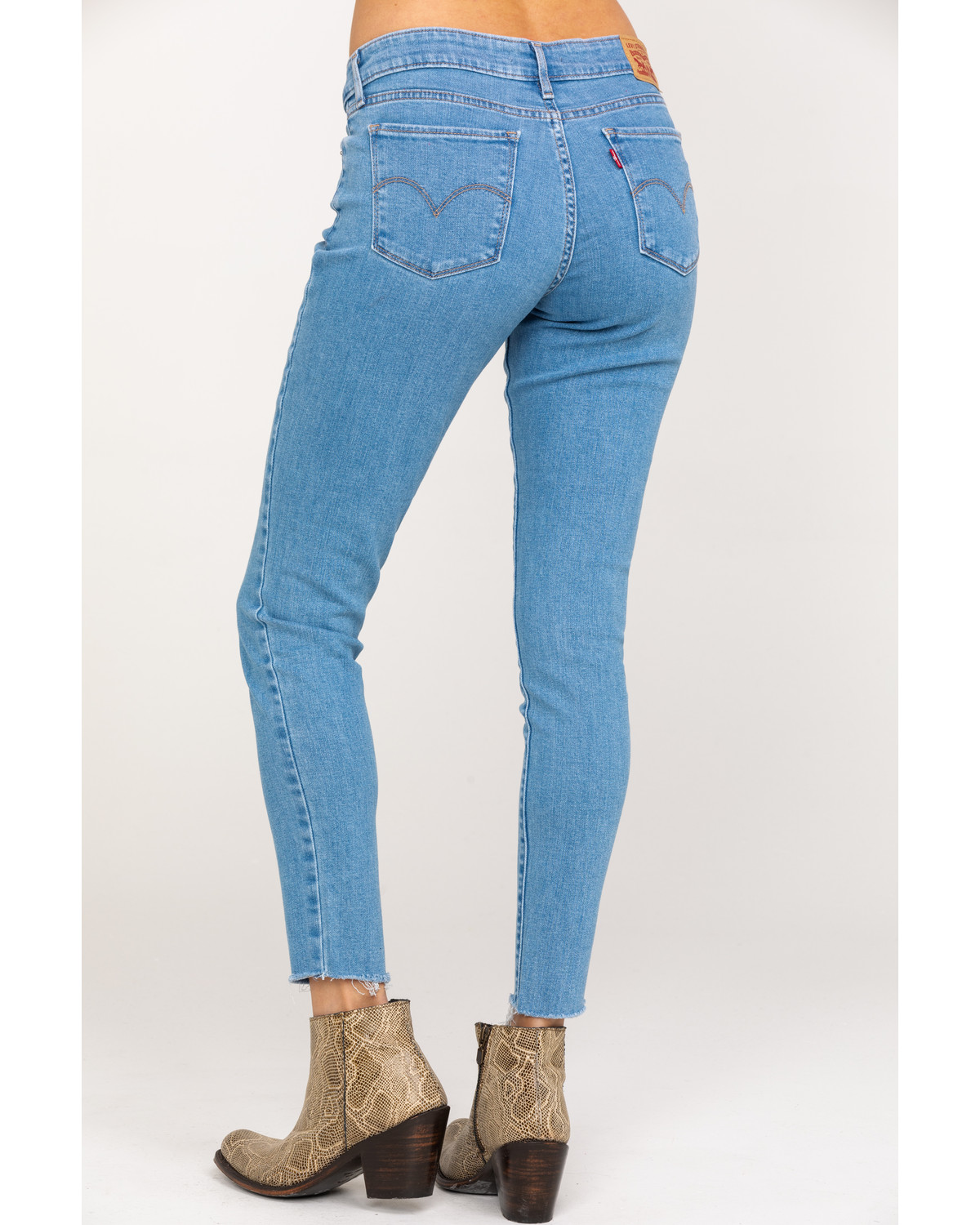 levi's 711 high rise skinny