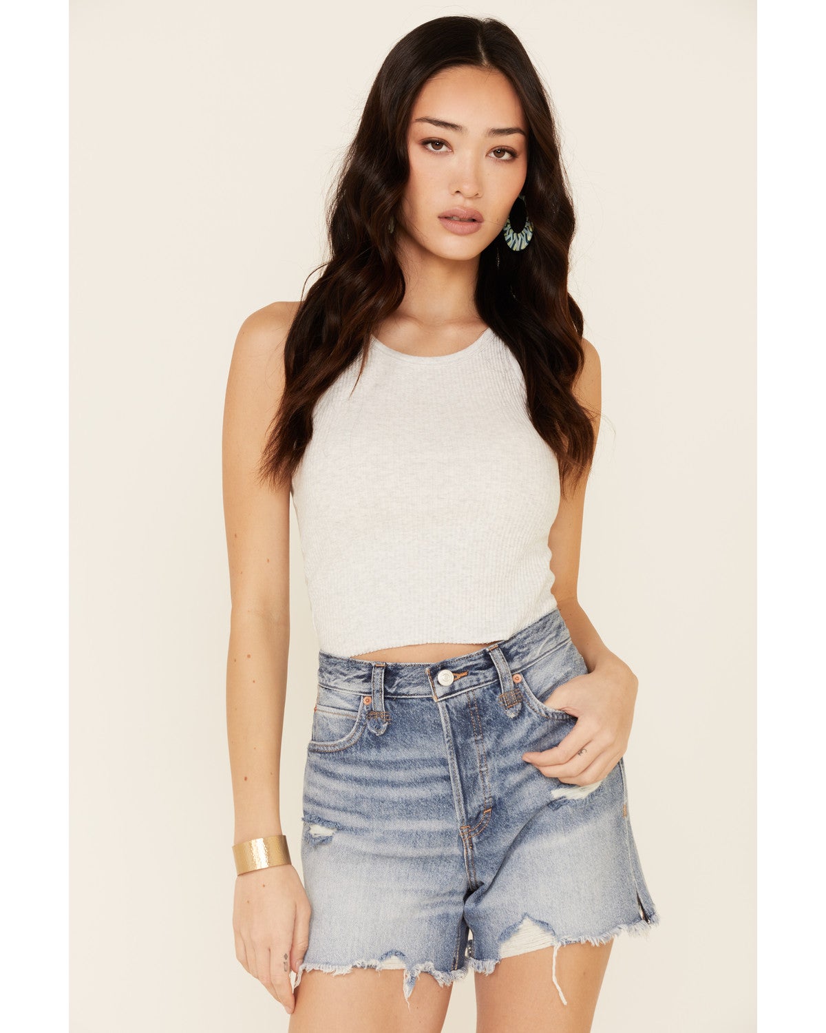 Makai Cutoff Shorts | Sheplers