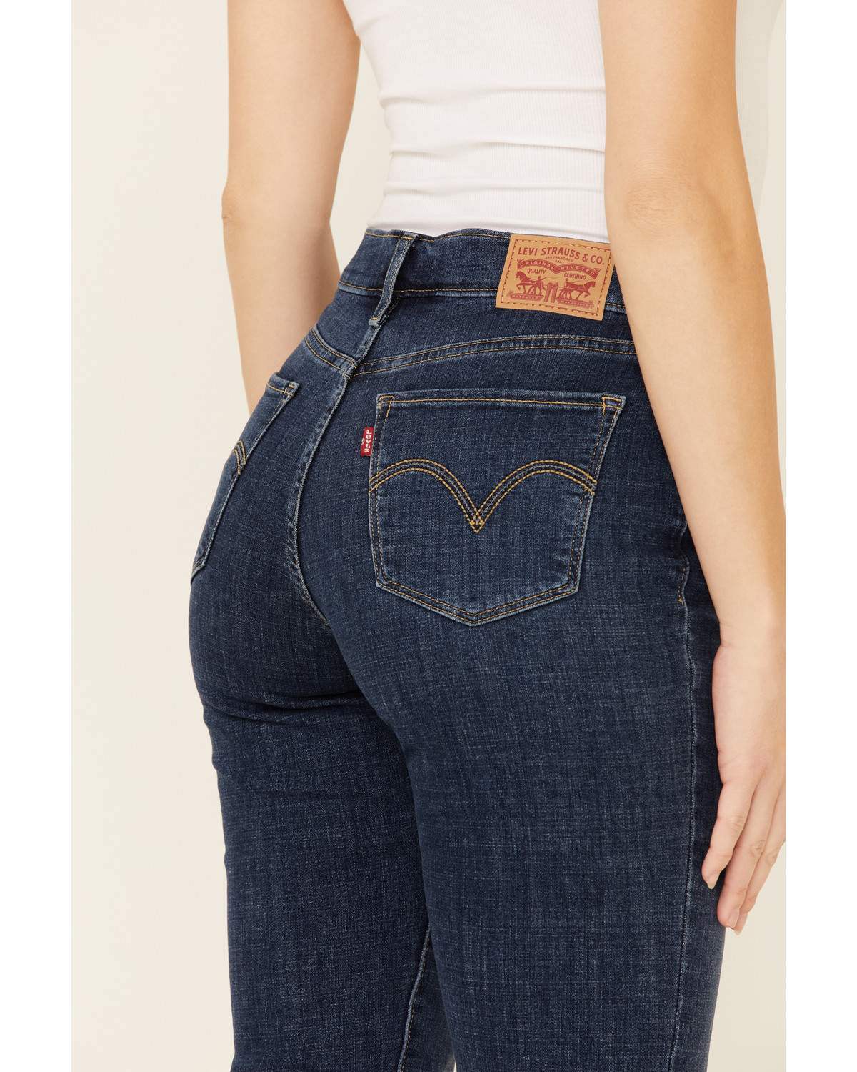 Levis Womens Classic Straight Mid Rise Maui Waterfall Jeans Sheplers 